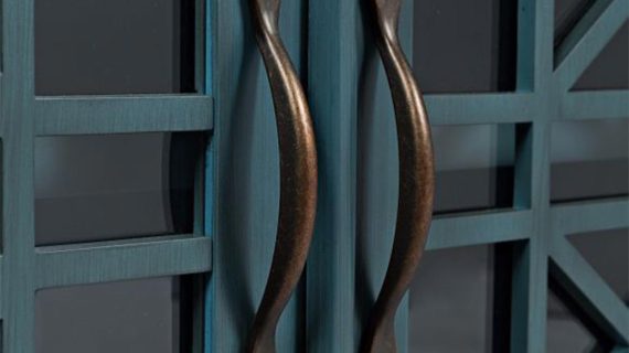 miniaturka Ciemnoniebieska komoda vintage z delikatnym przetarciem – Avola