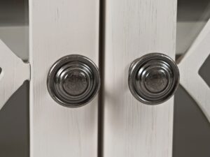 miniaturka Jasnokremowa Komoda Przeszklone Drzwi ze Szprosami – Avola