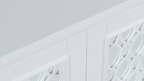 miniaturka Komoda Biała Lustrzane Drzwi Dekoracyjne Szprosy – Avola