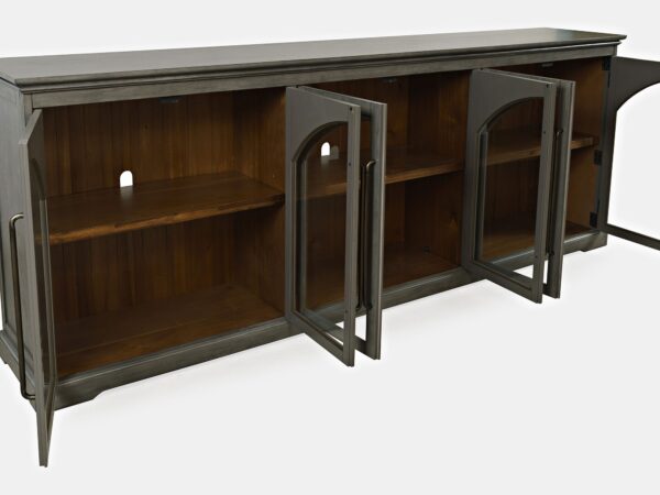 Wnętrze szaro oliwkowej komody