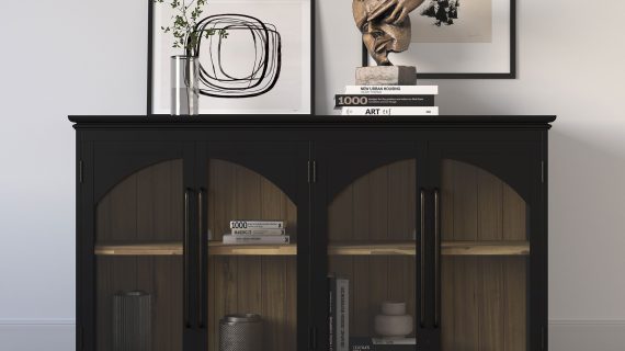 miniaturka Komoda Czarna Cztery Przeszklone Drzwi Łukowe Zdobienia – Avola