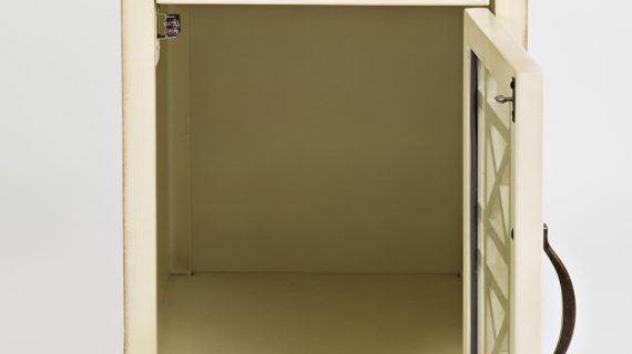 miniaturka Nocna Szafka z Szprosami Przeszklone Drzwi – Avola