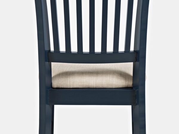 Tył krzesła tapicerowanego