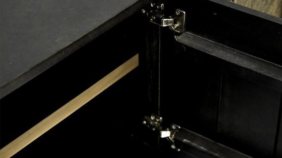 miniaturka Drewniana komoda retro z 3D frontami z akacji – Mondo