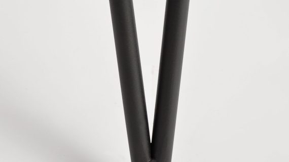 miniaturka Stolik retro z czarnym blatem imitującym kamień – Mondo