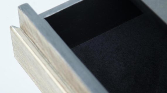 miniaturka Retro konsola z frontami 3D wykonanymi z akacji – Mondo