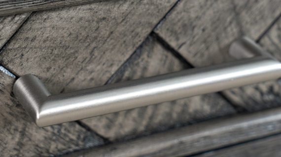 miniaturka Ciemnoszare Biurko Klasyczne z USB – Avola