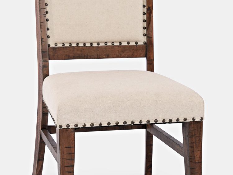 Rustykalne krzesło drewniane