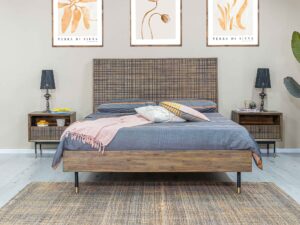 miniaturka Drewniane łóżko retro z metalem i złotymi zdobieniami – Enigma