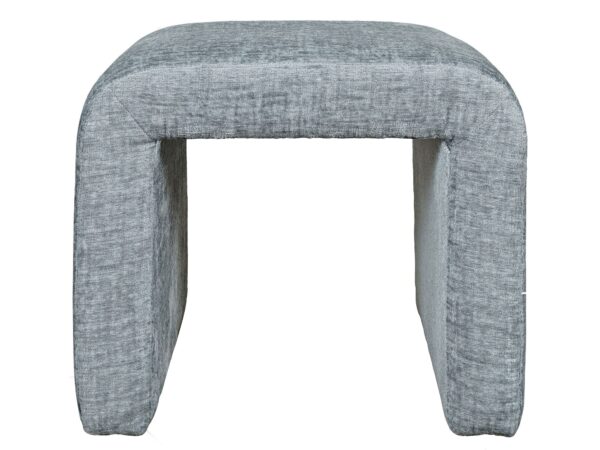 Puf tapicerowany w odcieniu jasnoszarym