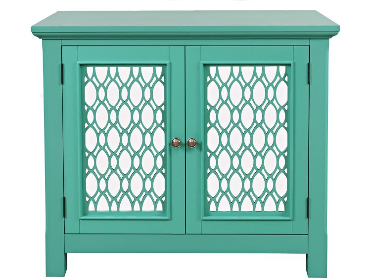 Komoda turkusowa z ażurowymi frontami w stylu prowansalskim