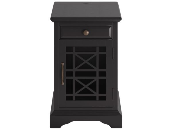 Czarna szafka nocna w stylu klasycznym z dekoracyjnymi frontami, widok z boku