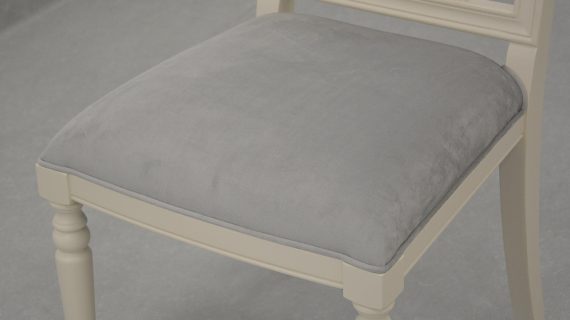 miniaturka Białe Krzesło Tapicerowane Toczone Nogi Antyczne – Dijon