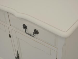 miniaturka Prowansalska Komoda Antyczna Biel Ozdobne Uchwyty – Dijon