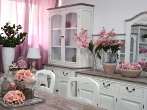 miniaturka Regał biały prowansalski z wieńcem w kolorze ciemnobrązowym – Sorrento White