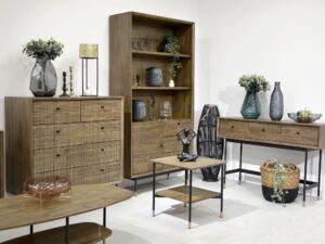 miniaturka Drewniana Szafka Retro 3D ze Złotym Akcentem – Enigma