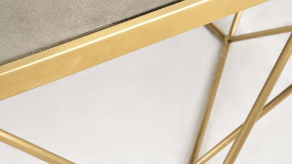 miniaturka Stolik glamour z cementowym blatem i geometryczną konstrukcją – Luxe