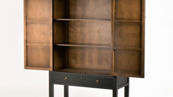 miniaturka Elegancka Szafa Czerwone Przetarcia Orientalne Zdobienia – Hamilton