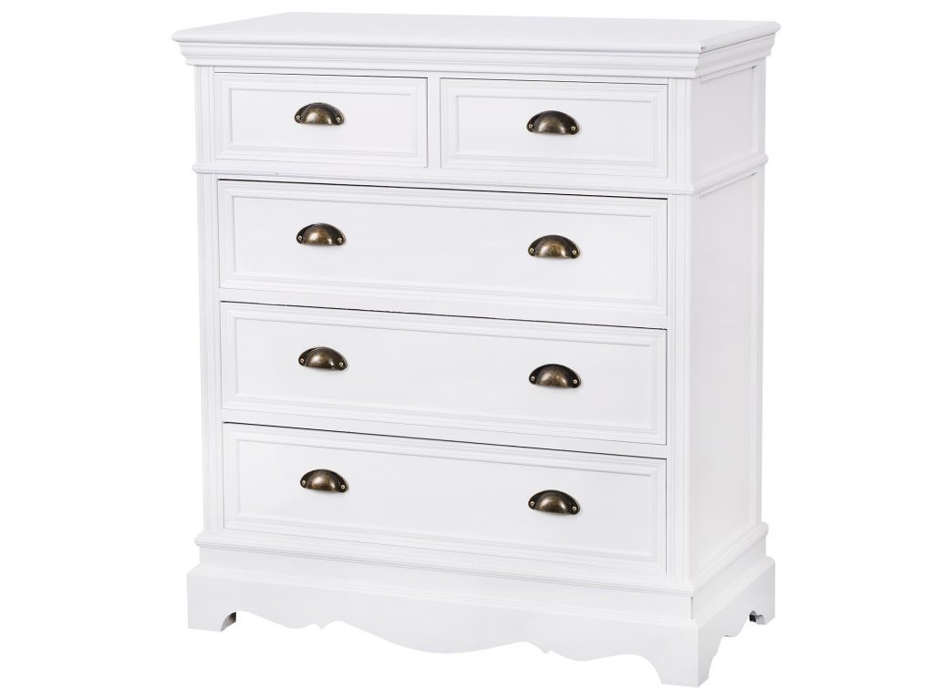 Komoda klasyczna z rzeźbieniami i metalowymi uchwytami – Latina