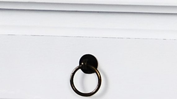 miniaturka Konsola klasyczna z rzeźbieniami i metalowymi uchwytami – Latina