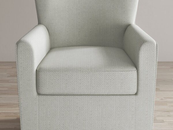 Fotel obrotowy w jasnej tkaninie z pełnym siedziskiem i oparciem