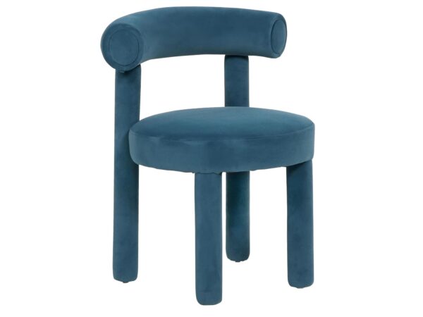 Welurowe krzesło w odcieniu szafiru na czterech prostych nogach