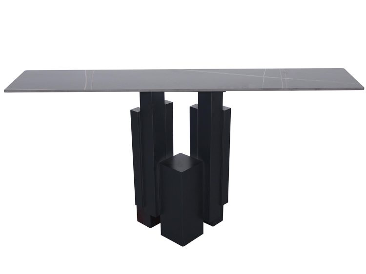 Stalowa podstawa stołu o nietypowym kształcie do jadalni loftowej