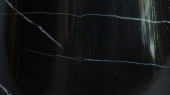 miniaturka Czarny Stolik Stożkowa Podstawa Złoty Blat Stalowy – Virtus