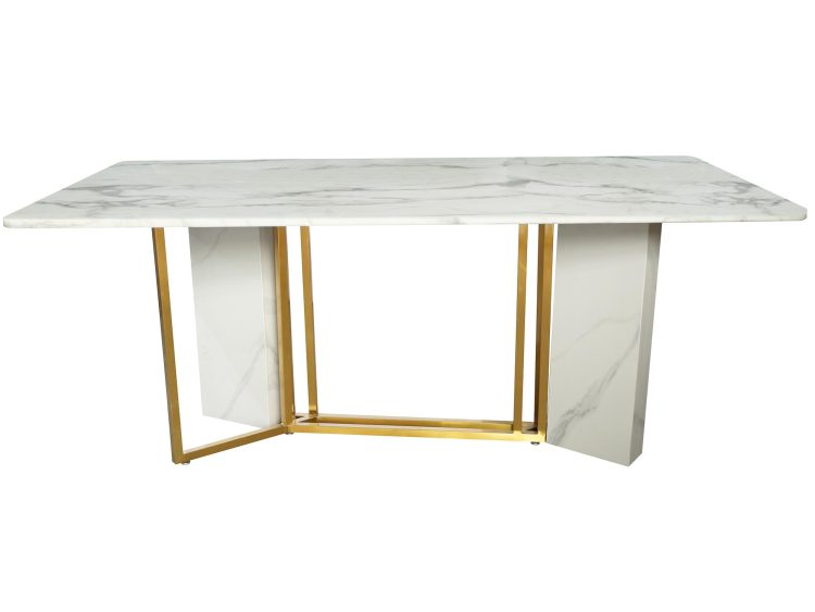 Stół w stylu glamour