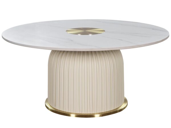 Designerski stolik kawowy z marmurowym blatem i podstawą w pionowe żłobienia ze złotym wykończeniem