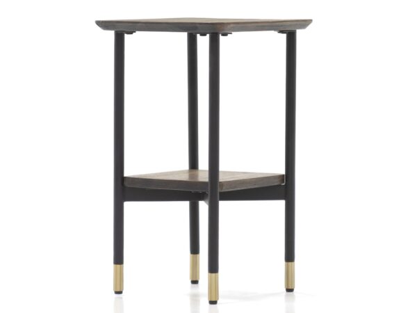 Wysoki wąski stolik drewniany