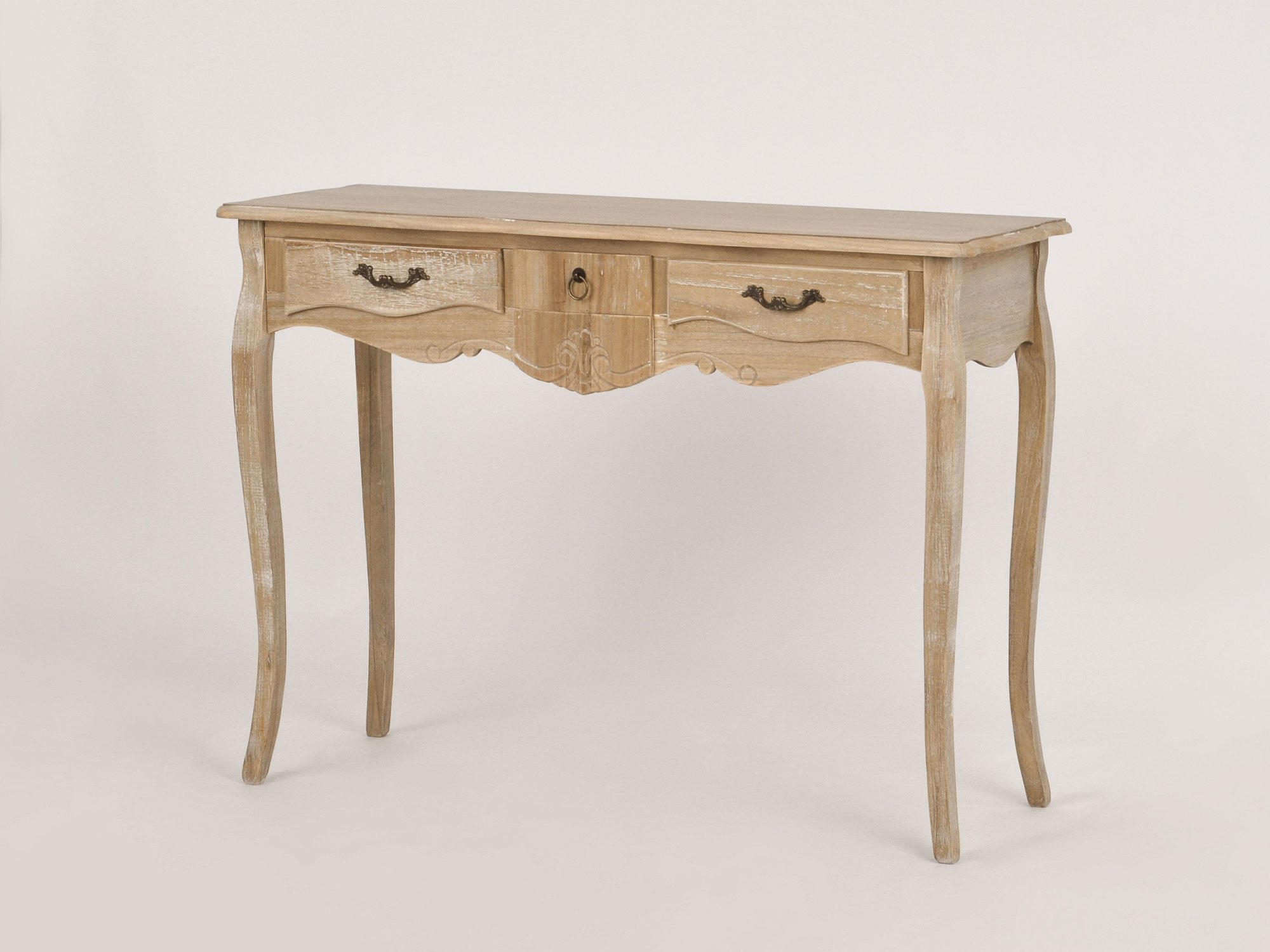 Witryna w stylu francuskim z przeszkleniem i rzeźbioną podstawą Witryna w stylu francuskim z przeszkleniem i rzeźbioną podstawą