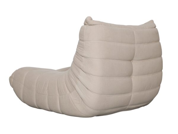 Beżowy fotel podłogowy z przeszyciami