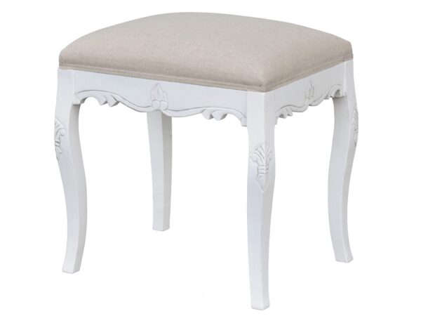Tapicerowany stołek prowansalski z giętymi białymi nogami