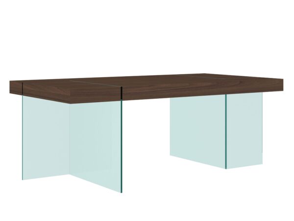 Stół drewniany ze szklanymi nogami, ujęcie pod kątem