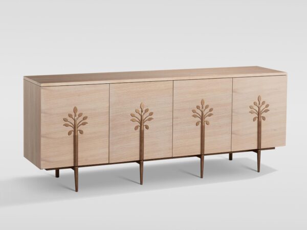 Komoda w stylu retro z ozdobnymi nogami i frezowanymi frontami