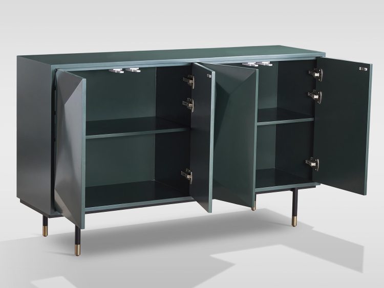 Stylowa komoda w odcieniu butelkowej zieleni z ryflowanymi frontami i złotymi detalami