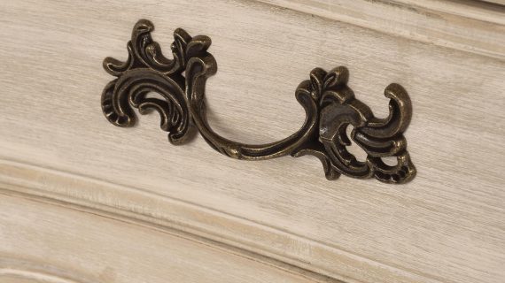 miniaturka Prowansalskie Lustro Jasnobeżowa Rama Kornikowanie Ćwieki – Laguna