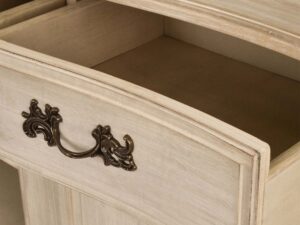 miniaturka Jasnobeżowa Komoda Prowansalska z Frezowaniami – Laguna