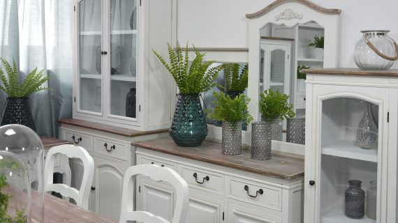 miniaturka Regał biały prowansalski z wieńcem w kolorze ciemnobrązowym – Sorrento White