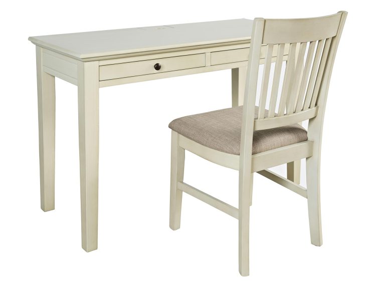 Detal siedziska krzesła w tkaninie beżowej z delikatną fakturą