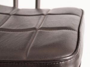 miniaturka Krzesło retro tapicerowane ekoskórą i miękkim siedziskiem – Willowbrook