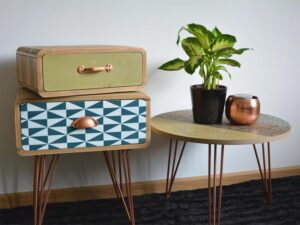 miniaturka Stolik retro z miedzianymi nogami i okrągłym blatem – Amalfi