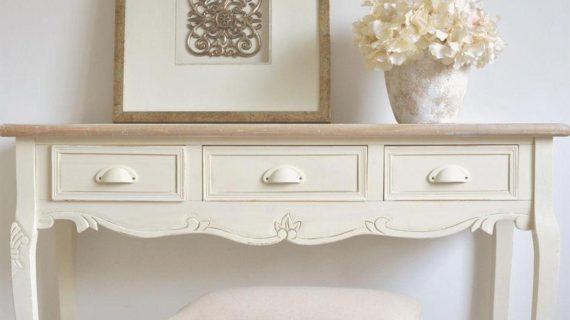 miniaturka Konsola prowansalska z przecieranym blatem i metalowym uchwytem – Sorrento