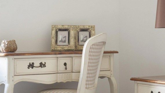 miniaturka Drewniana konsola z miodowym blatem w stylu prowansalskim – Verona