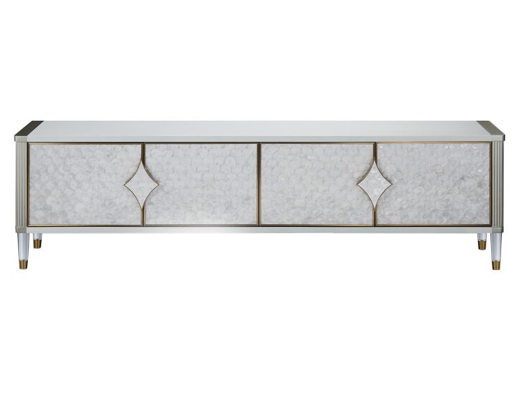 Komoda nowoczesna w bieli z frontami z masy perłowej i złotymi uchwytami