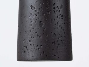 miniaturka Lampa wisząca MONOLIT czarna z betonu loftowa