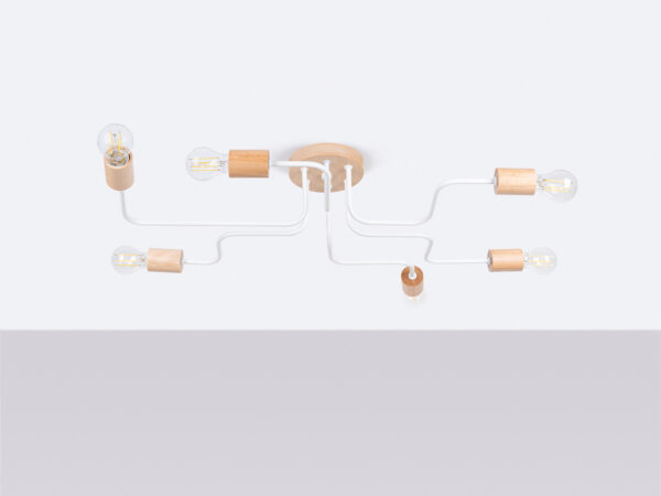 Biała lampa sufitowa sześcioramienna z drewnianymi oprawkami