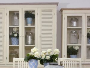 miniaturka Kredens prowansalski z muszelkowymi uchwytami Cielo