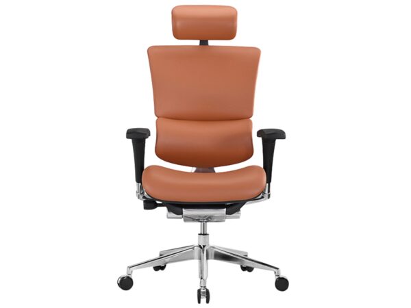 Ergonomiczny fotel biurowy brązowy z zagłówkiem i regulowanymi podłokietnikami